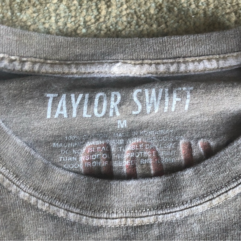Red Taylor’s Version Taylor Swift Urban Outfitters Cr… Gem